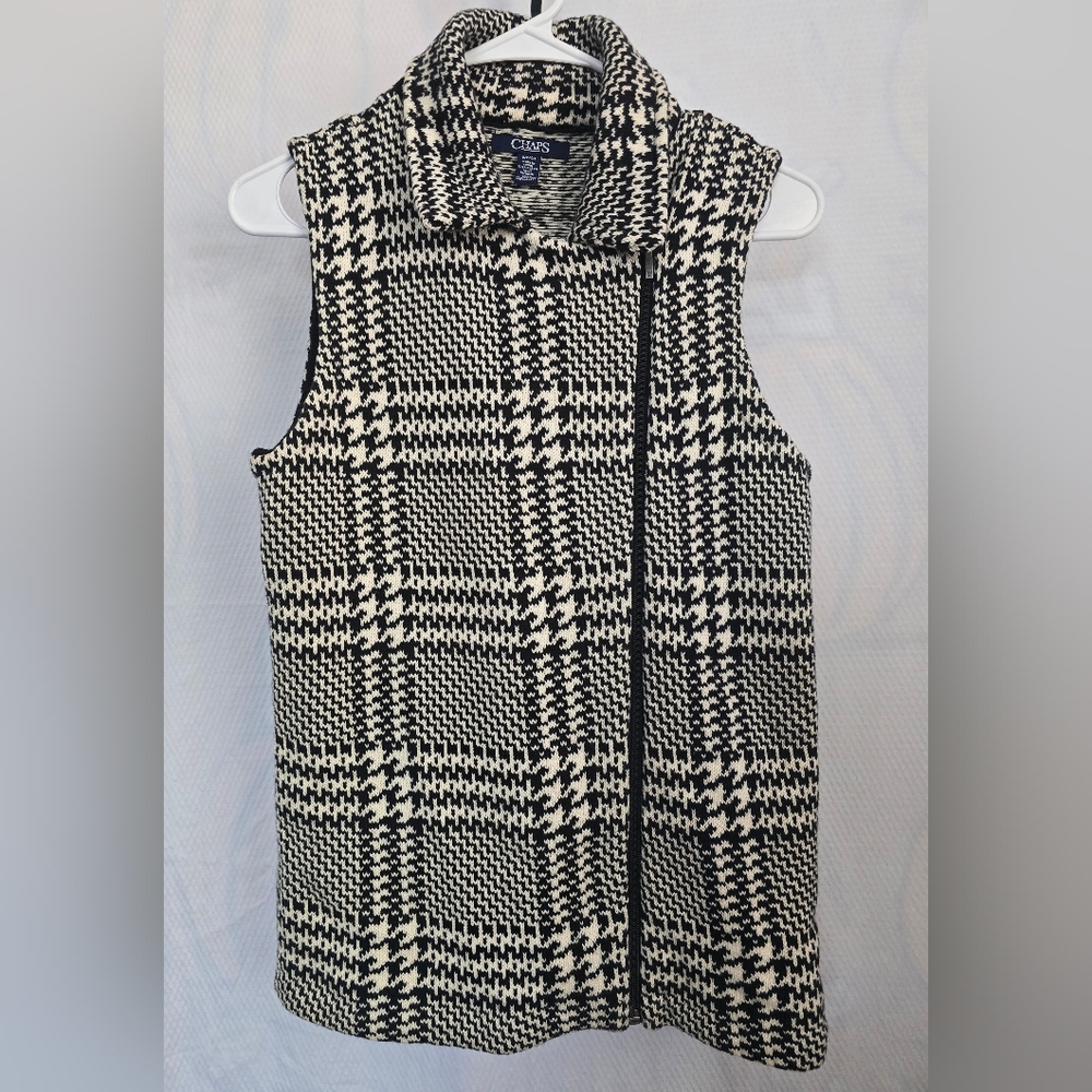 Chaps full zip sweater vest size small